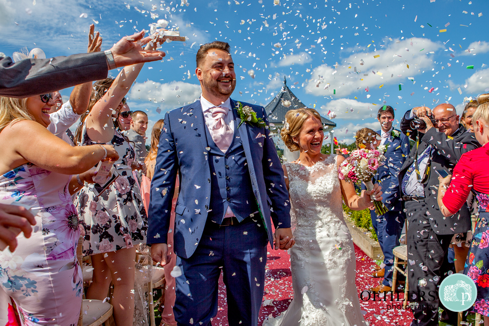 confetti with bride and groom at shottle hall