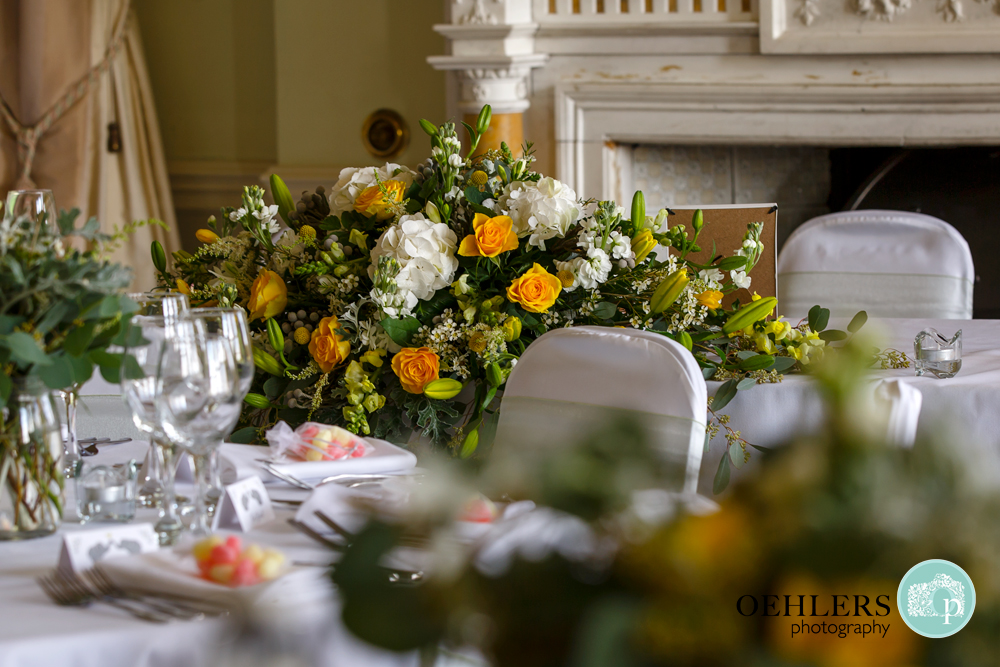 Image of the flower arrangement on the top table