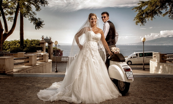 bride and groom in sorrento